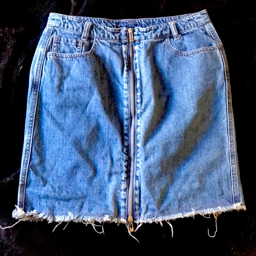 ✨SOLD✨ For The Republic Denim Raw Hem Zipper Skirt